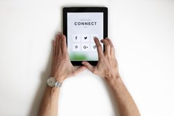 cc unsplash / nordwood themes
